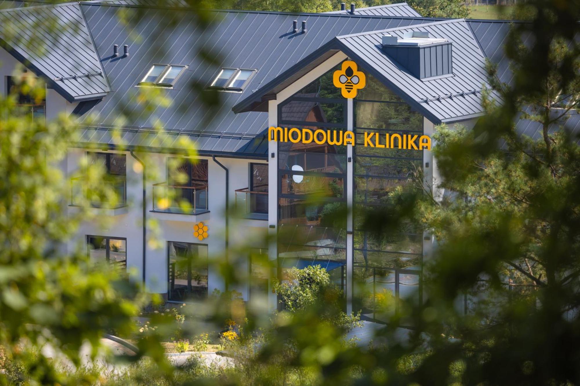Miodowa Klinika Hotell Kamianna Eksteriør bilde