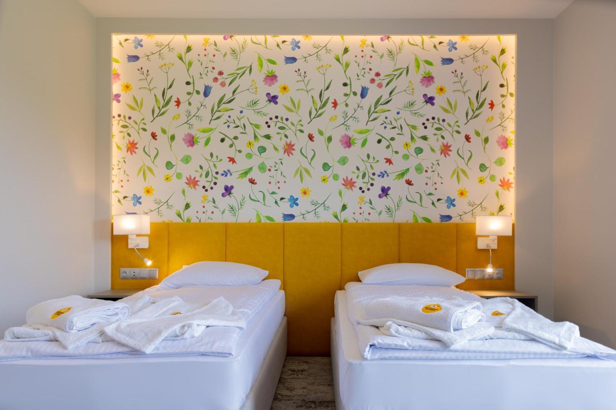 Miodowa Klinika Hotell Kamianna Eksteriør bilde