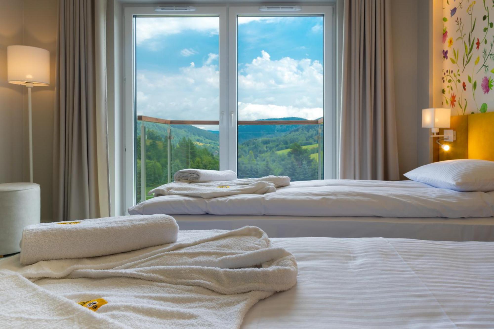 Miodowa Klinika Hotell Kamianna Eksteriør bilde